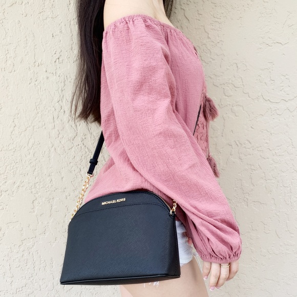 Michael Kors Cindy Crossbody - Picture 5 of 5